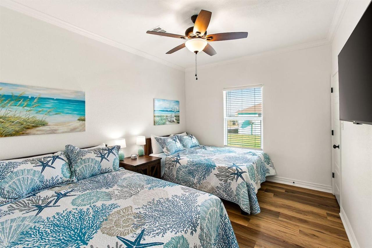 The Breezy Turtle Villa Crystal Beach Luaran gambar