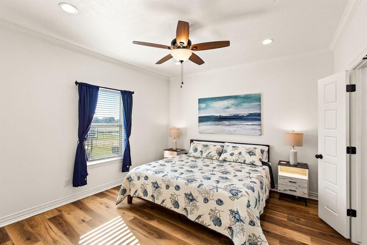The Breezy Turtle Villa Crystal Beach Luaran gambar