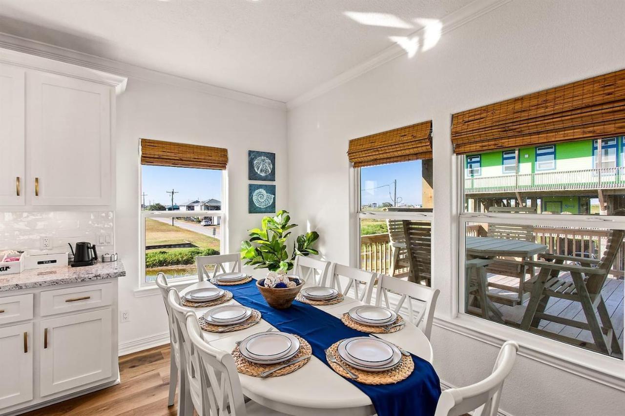 The Breezy Turtle Villa Crystal Beach Luaran gambar